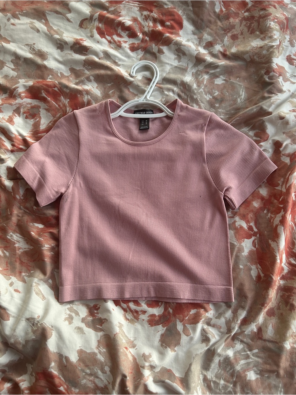 Streetwear Society Ribbed Dusty Pink Crop Tee